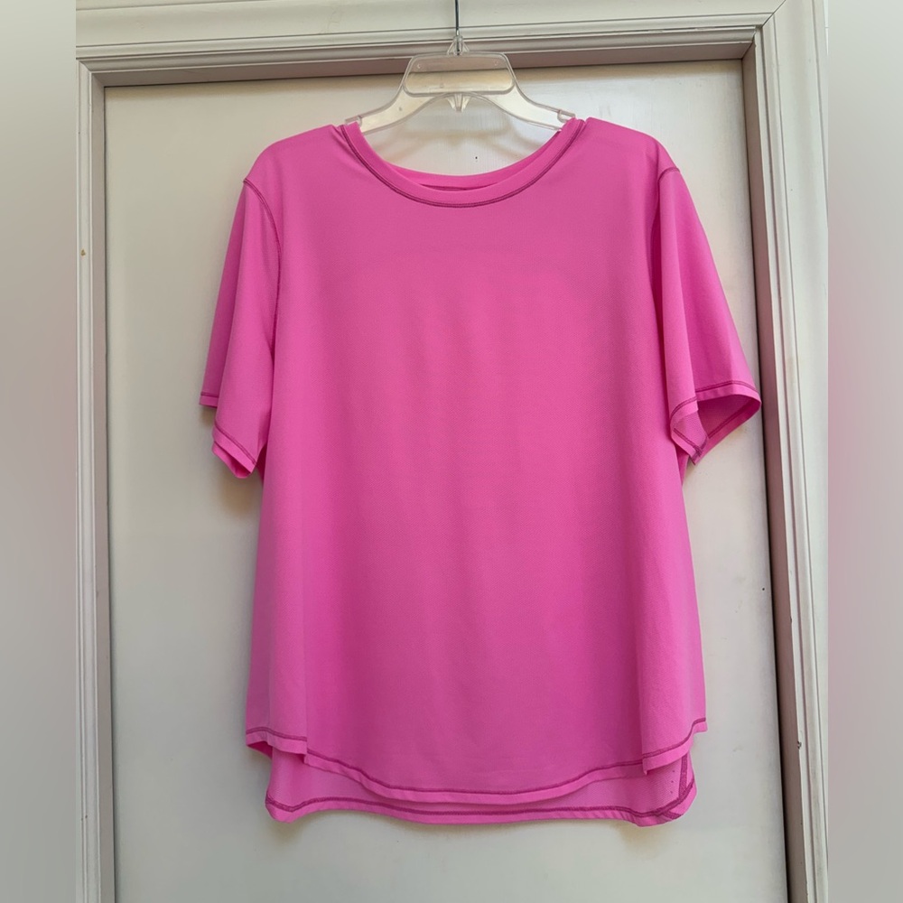 NWOT Lululemon High Neck Run and Train Tee, Sonic Pink, Size 16